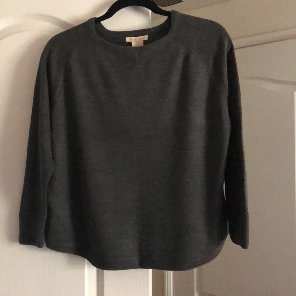 Gray sweater